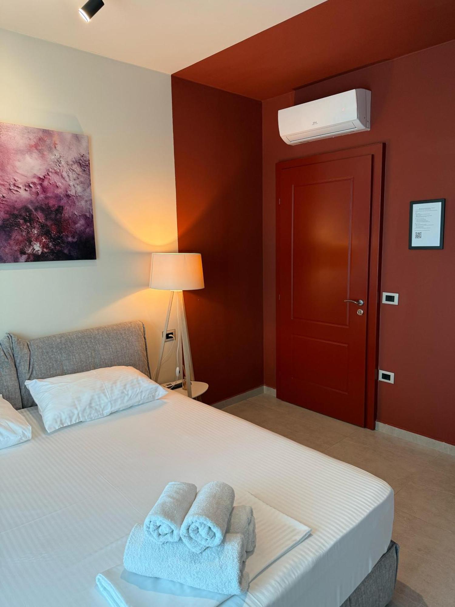 Stay-Five Rooms & Apartments Shkodër Exterior foto